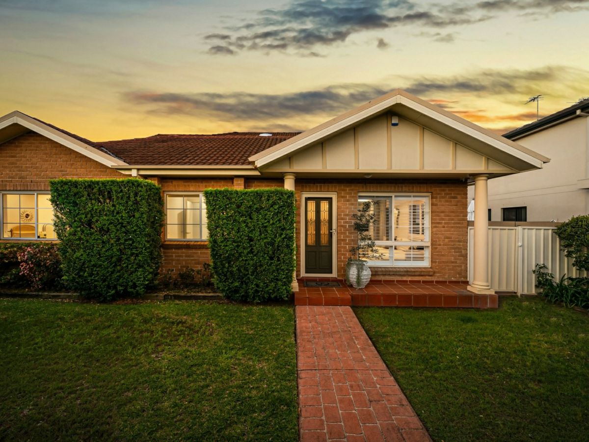 1/24 Russell Avenue, Sans Souci - image 1