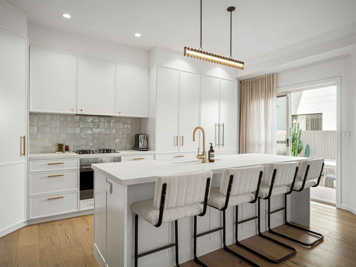 1/24 Russell Avenue, Sans Souci - image 2