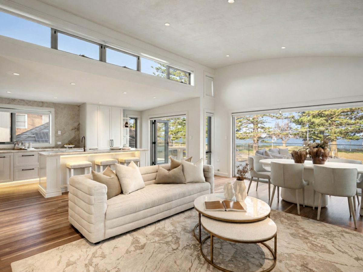 228 The Grand Parade, Monterey - image 1