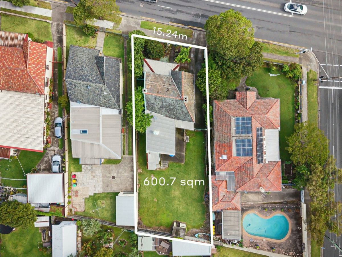 208 Forest Road, Arncliffe - image 1