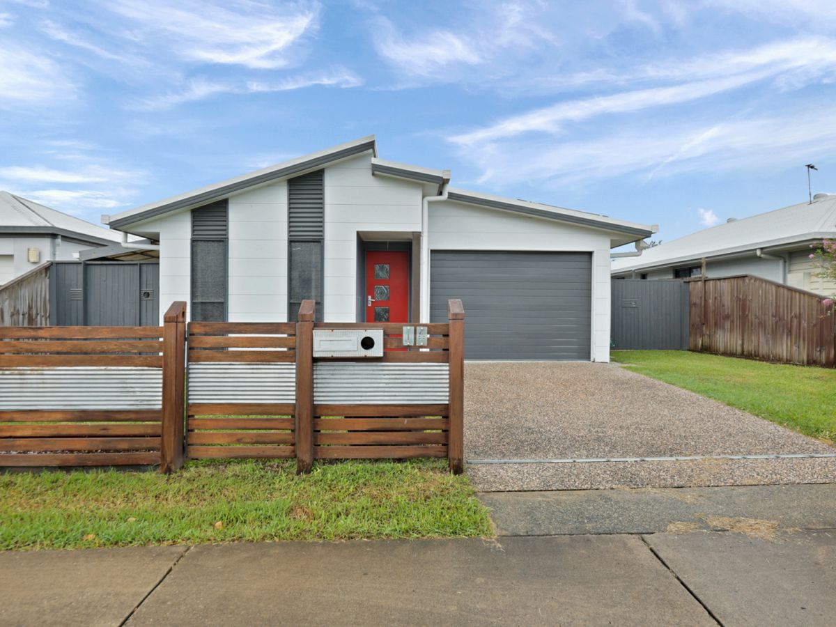 16 Montgomery Street, Rural View - image 1