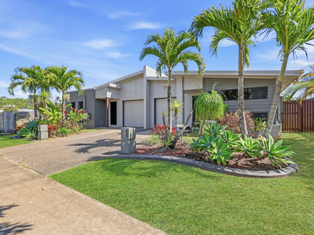 1&2/42 Eileen Street, Walkerston - image 1