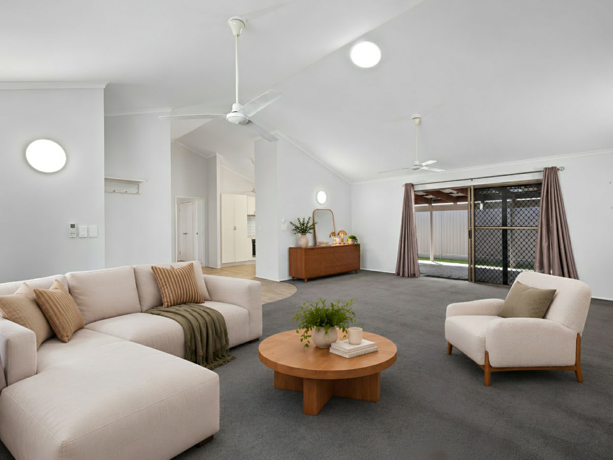 29 Pacific Drive, Blacks Beach - image 3