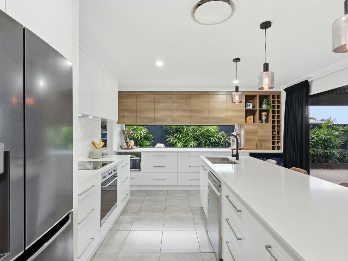 9 Merritt Court, Marian - image 2