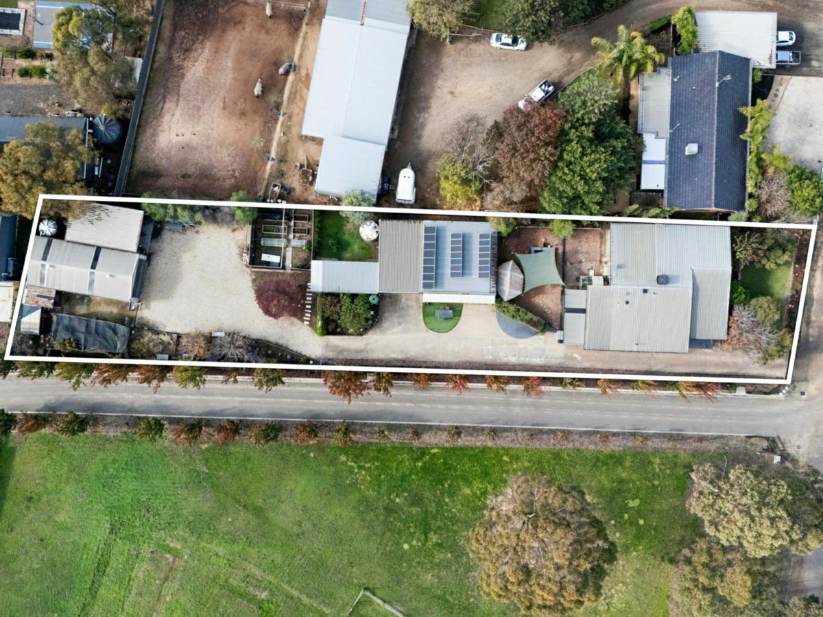 677 McIvor Highway, Junortoun - image 1