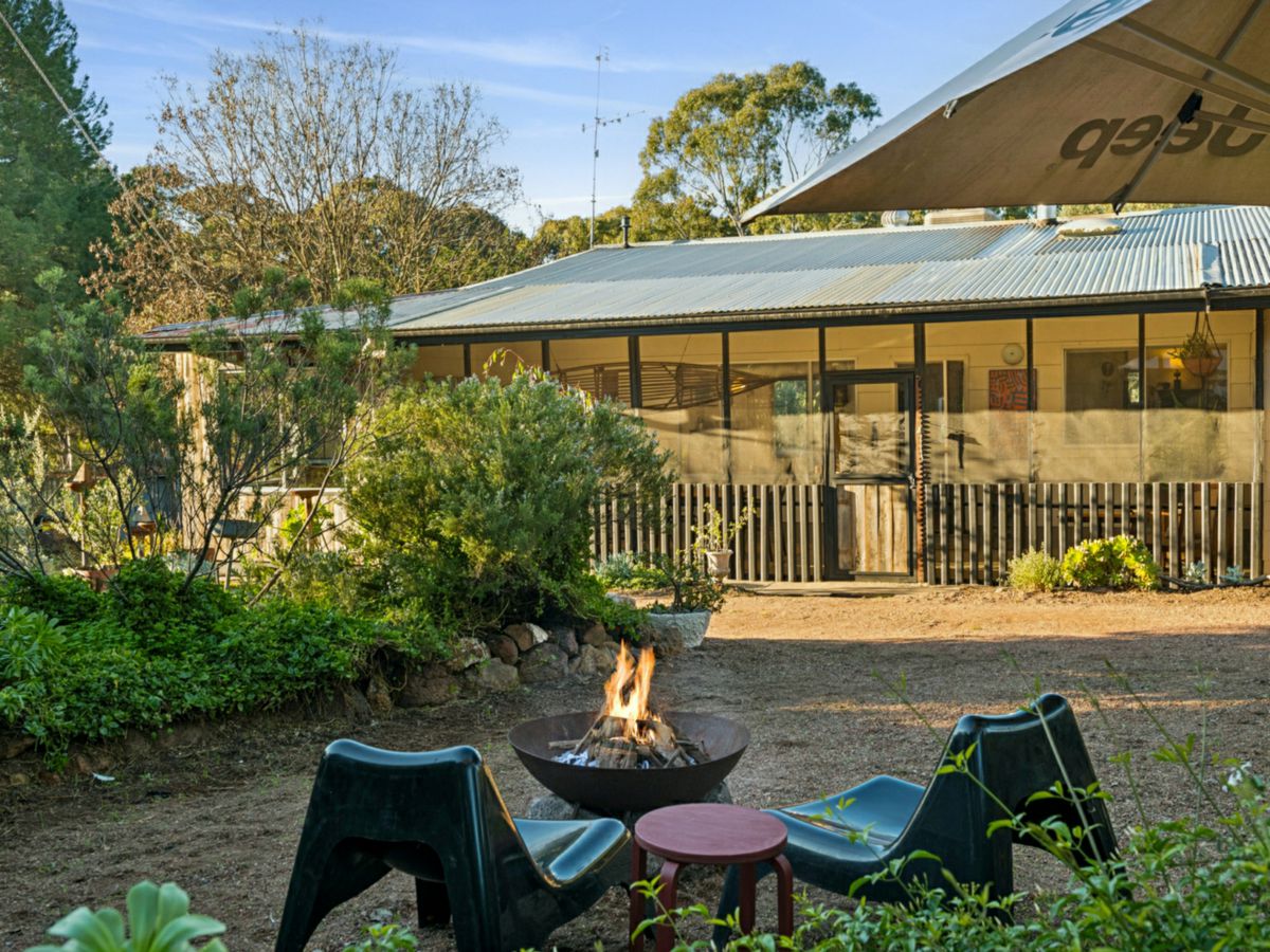 53 Phillis Street, Kangaroo Flat - image 1