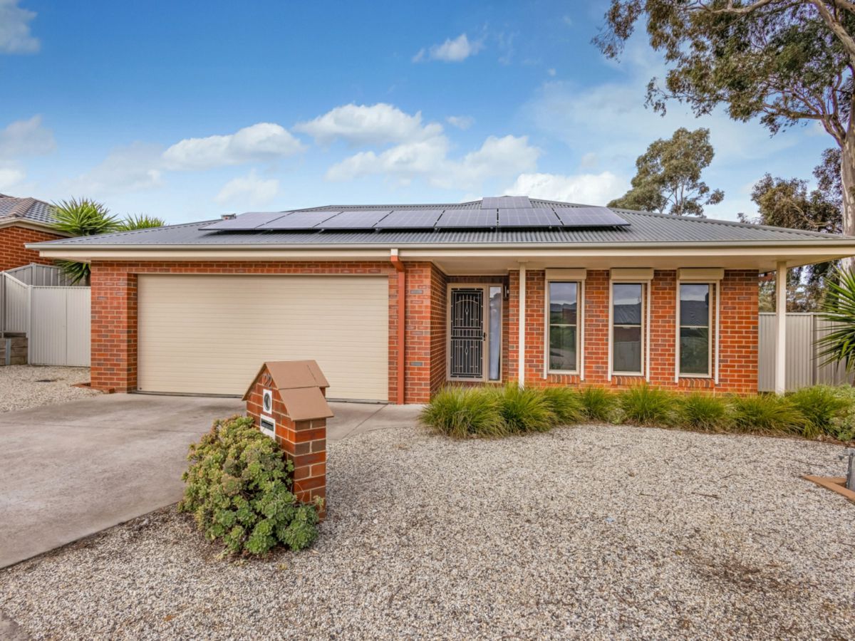 22 Belladonna Rise, Kangaroo Flat - image 1