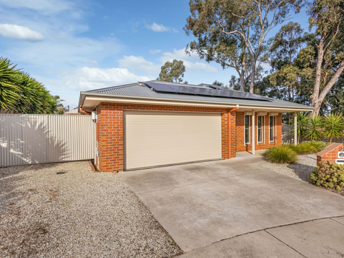 22 Belladonna Rise, Kangaroo Flat - image 2