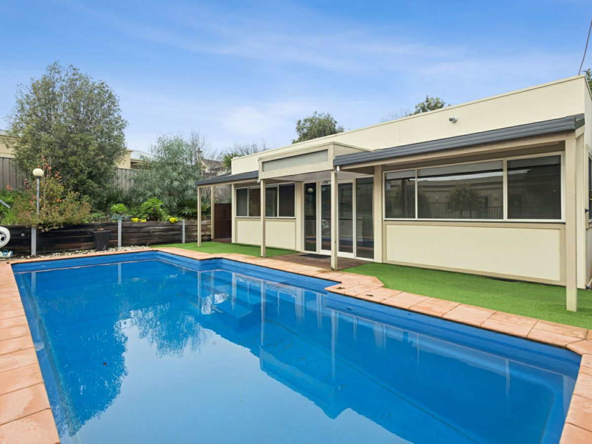 3/72A Sternberg Street, Kennington - image 1
