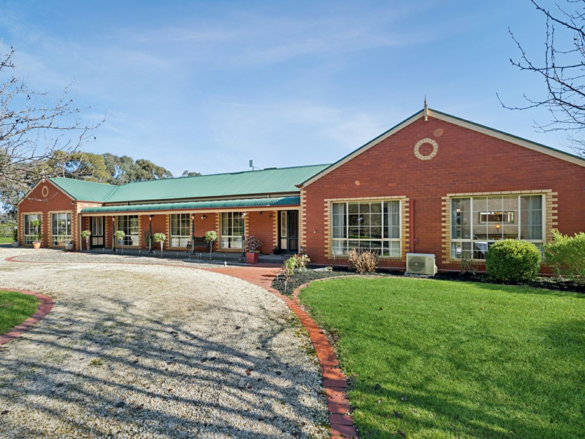 164 Emu Creek Road, Strathfieldsaye - image 1
