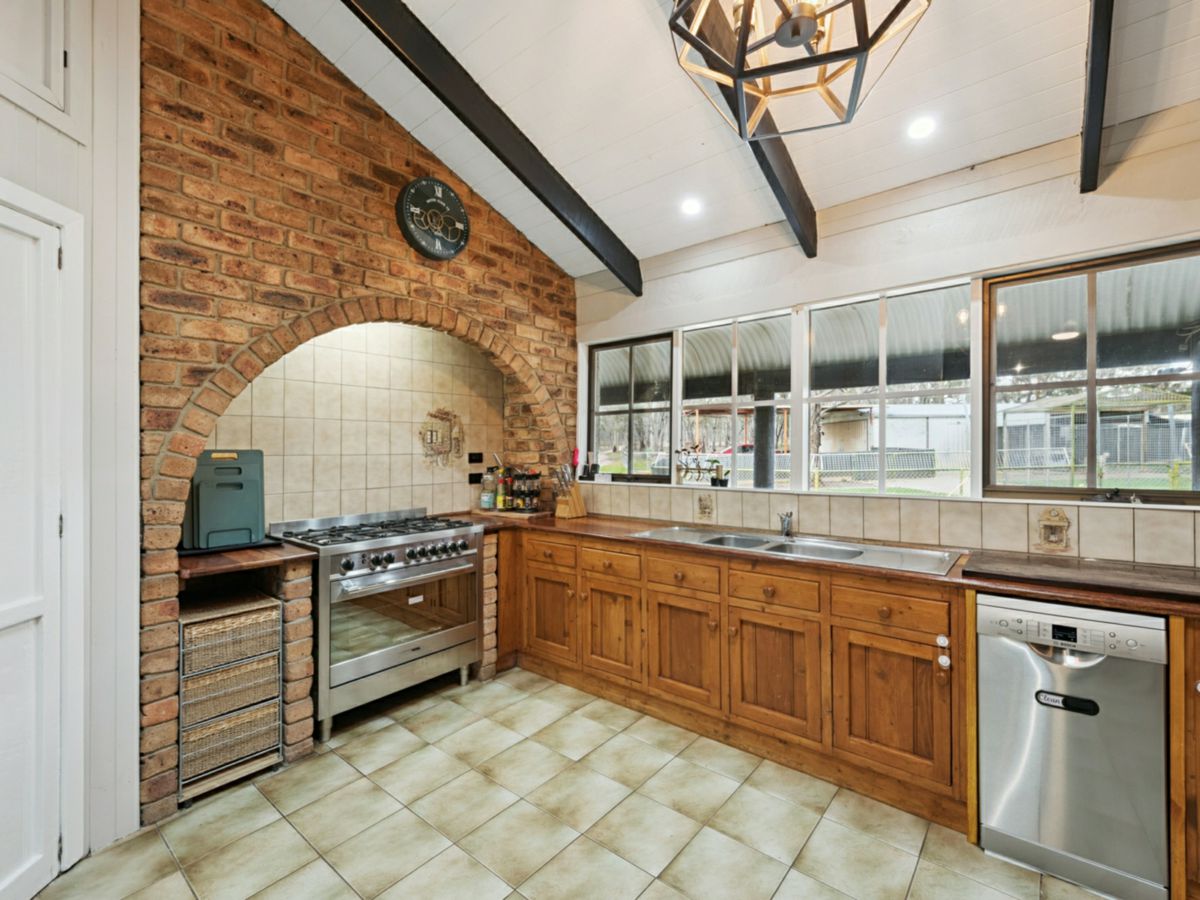 84 Ramon Parade, Laanecoorie - image 3