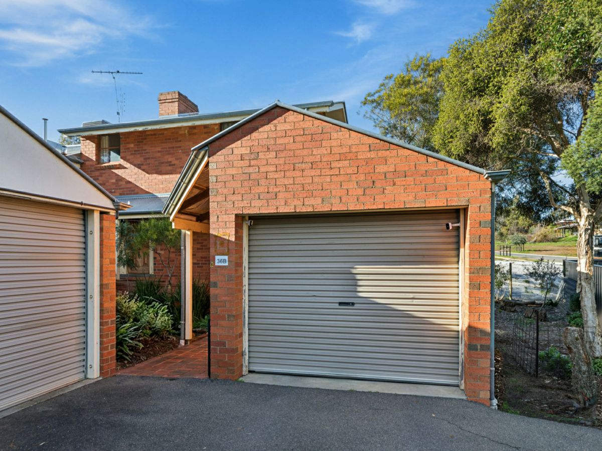 2/36 Harley Street, Strathdale - image 2