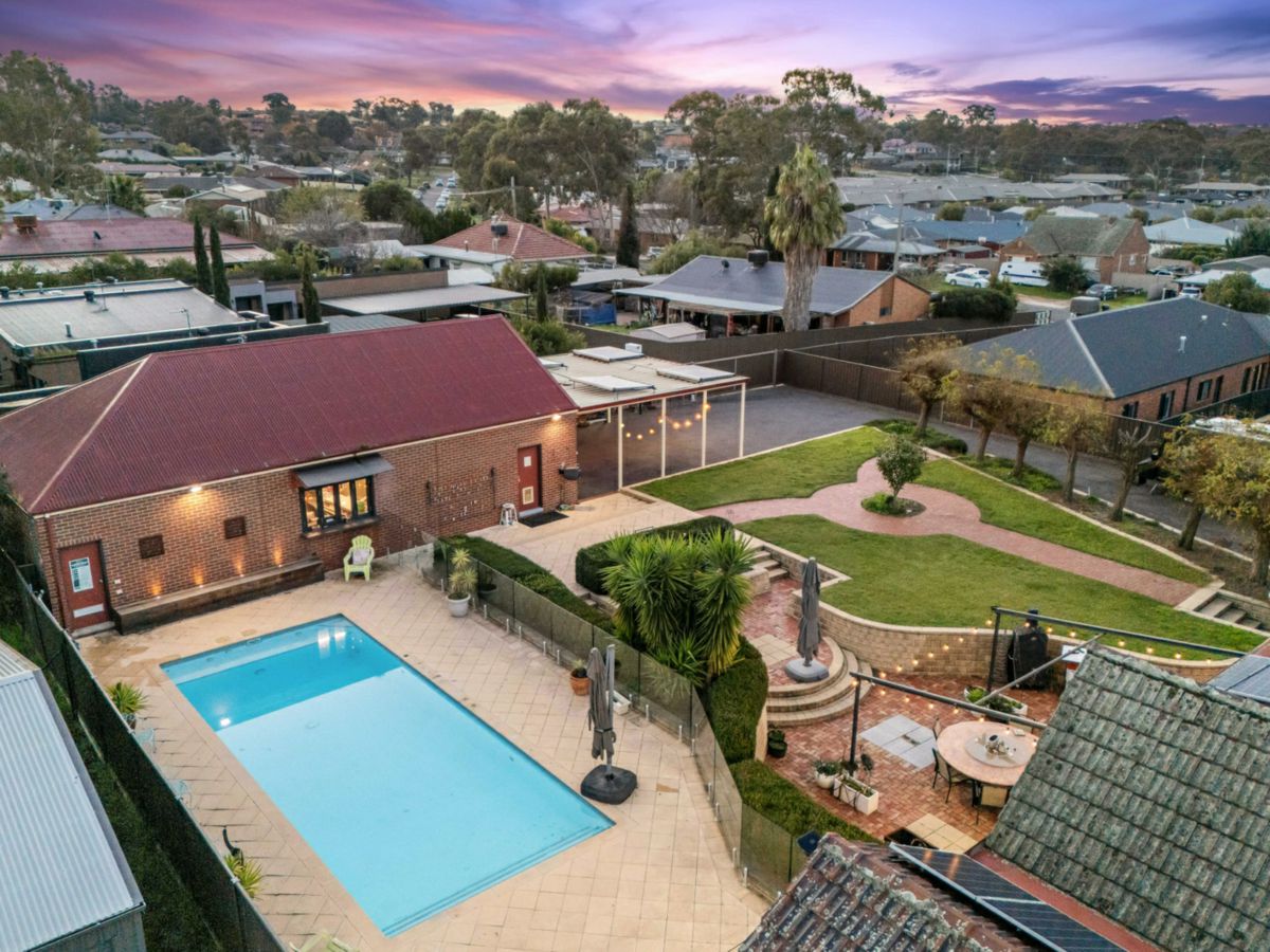 226 MacKenzie Street West, Kangaroo Flat - image 2
