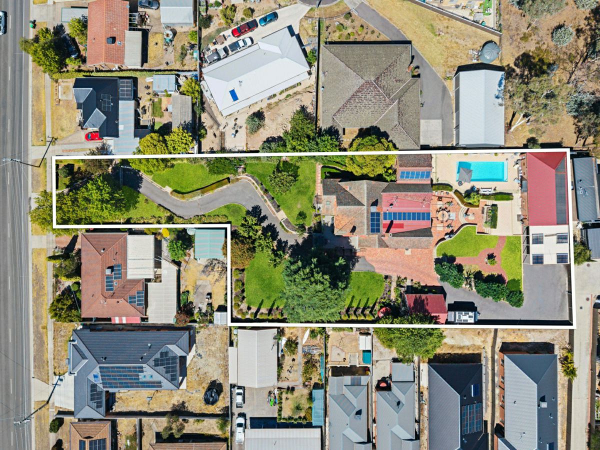 226 MacKenzie Street West, Kangaroo Flat - image 3