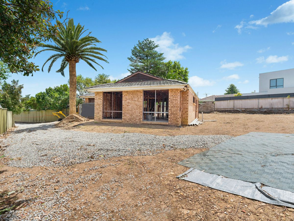 15 Marjory Place, Baulkham Hills - image 1