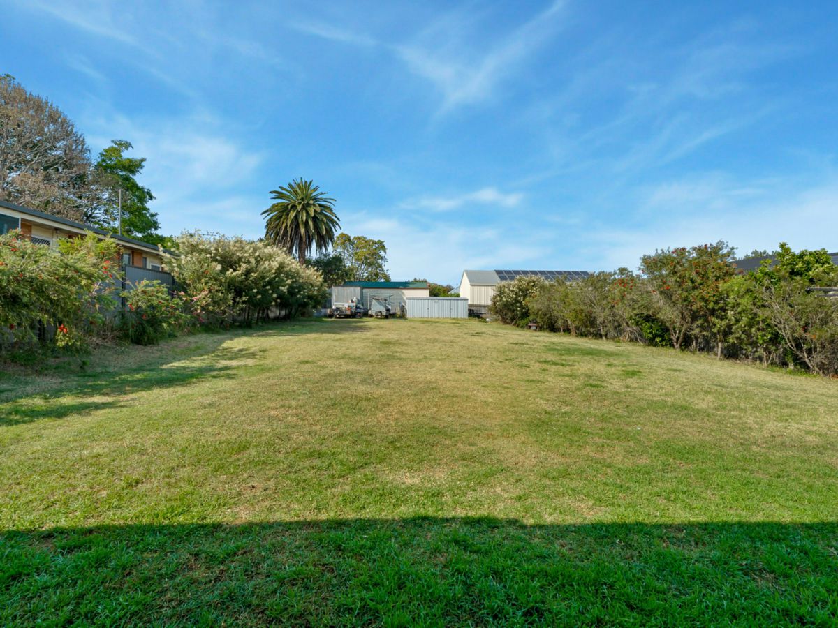 6 Healy Street, South Toowoomba - image 3