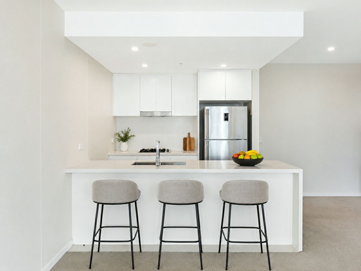 602/51 Crown St, Wollongong - image 3