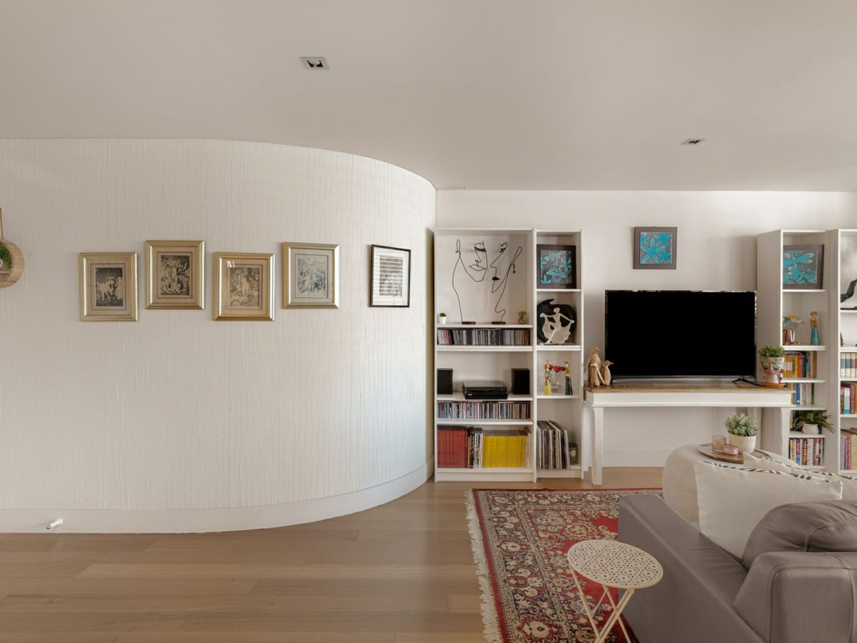 408/53 Crown Street, Wollongong - image 1