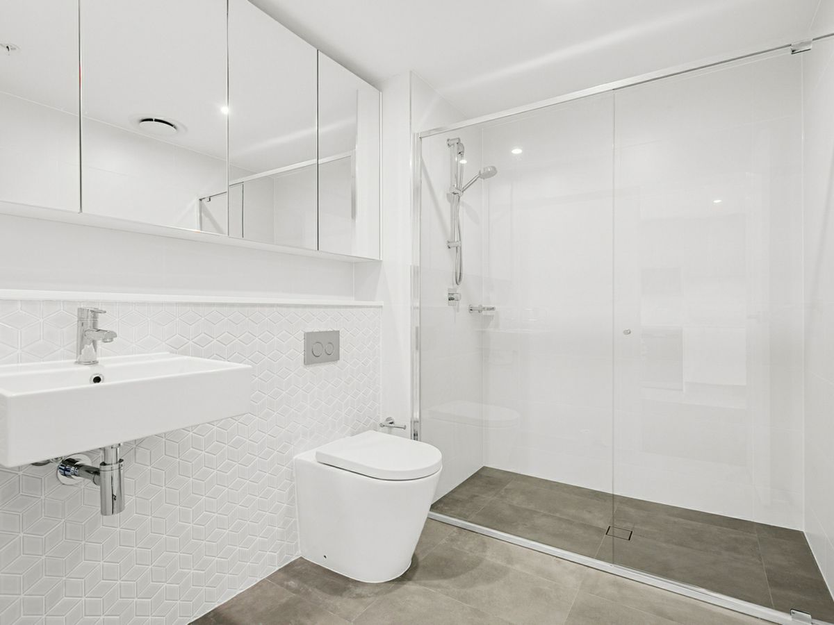 308/49 Denison Street, Wollongong - image 3