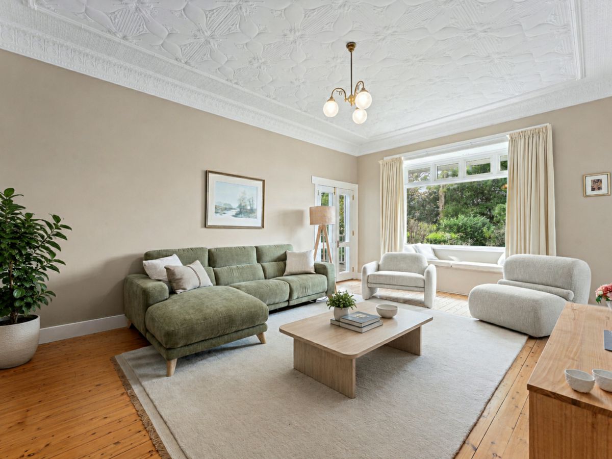 35 The Lookout, Thirroul - image 1