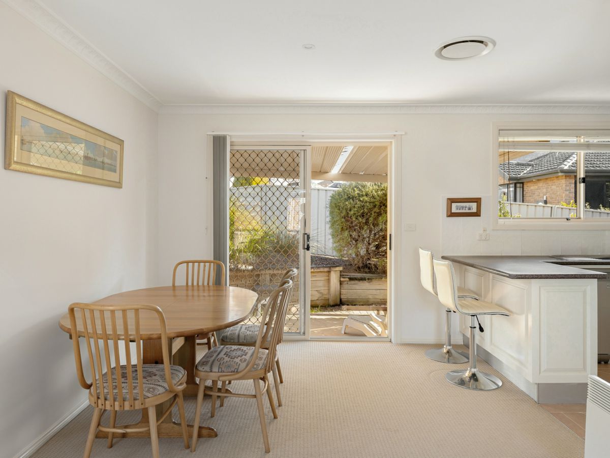 1/12 Parsons Street, West Wollongong - image 3