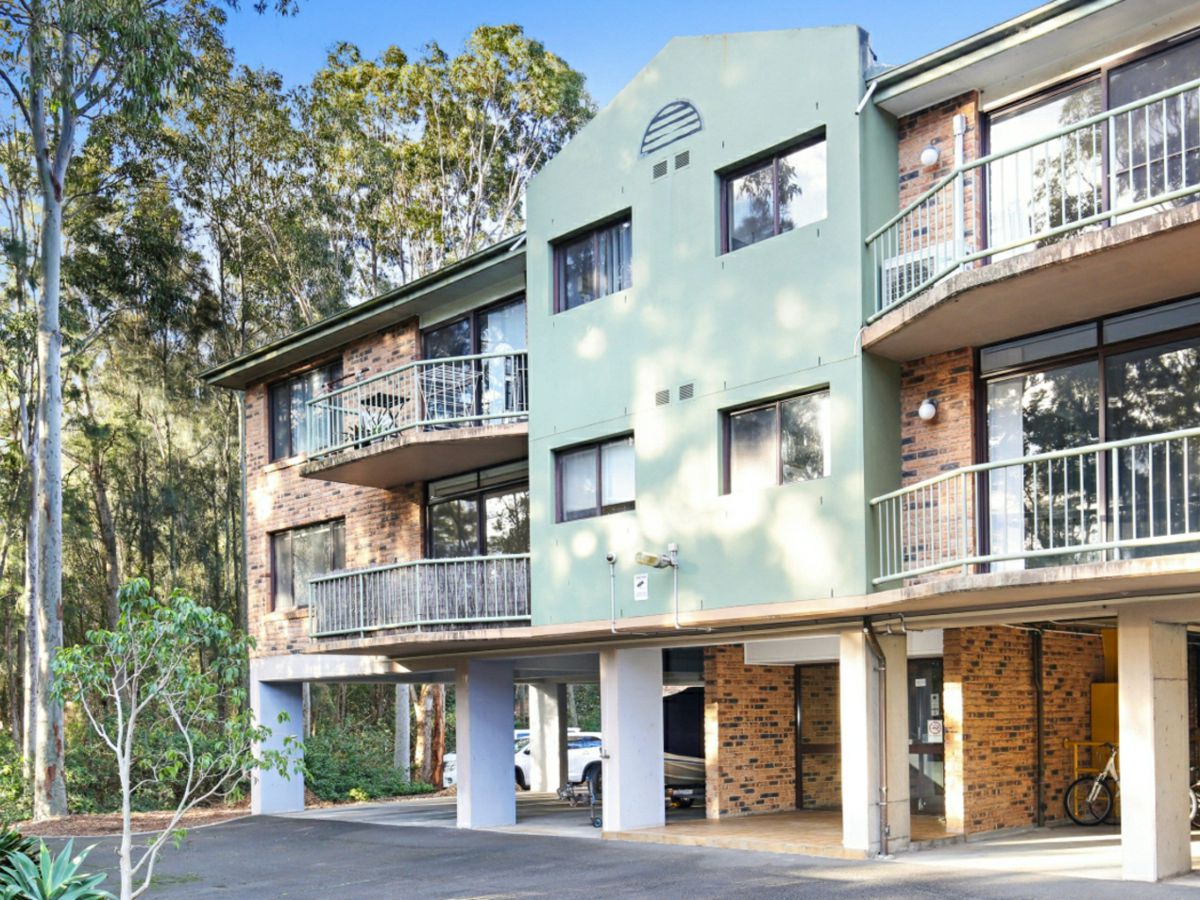 7/14 Hindmarsh Avenue, North Wollongong - image 2