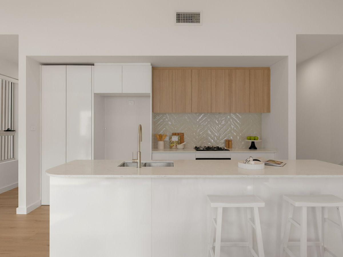 2A Pooraka Avenue, West Wollongong - image 2