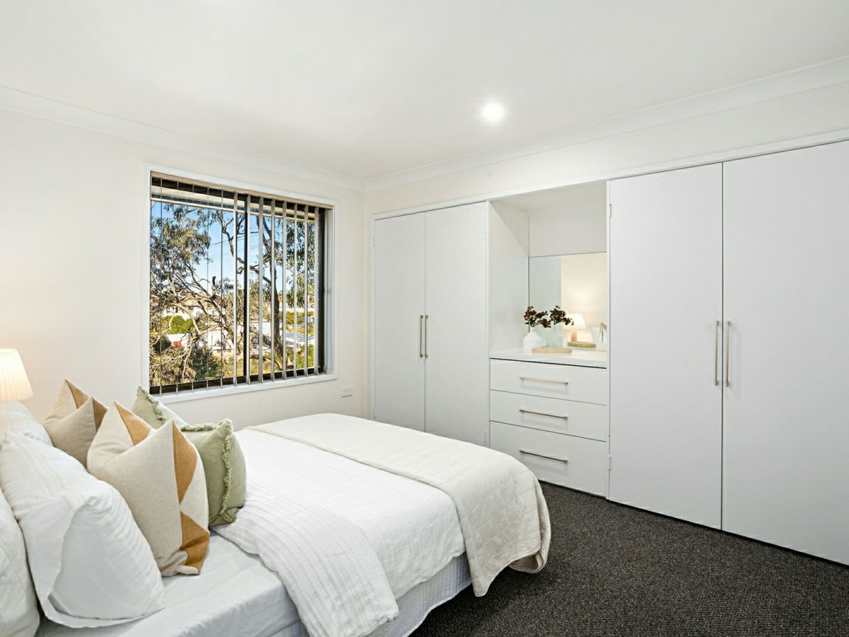 7B Orana Parade, Unanderra - image 1