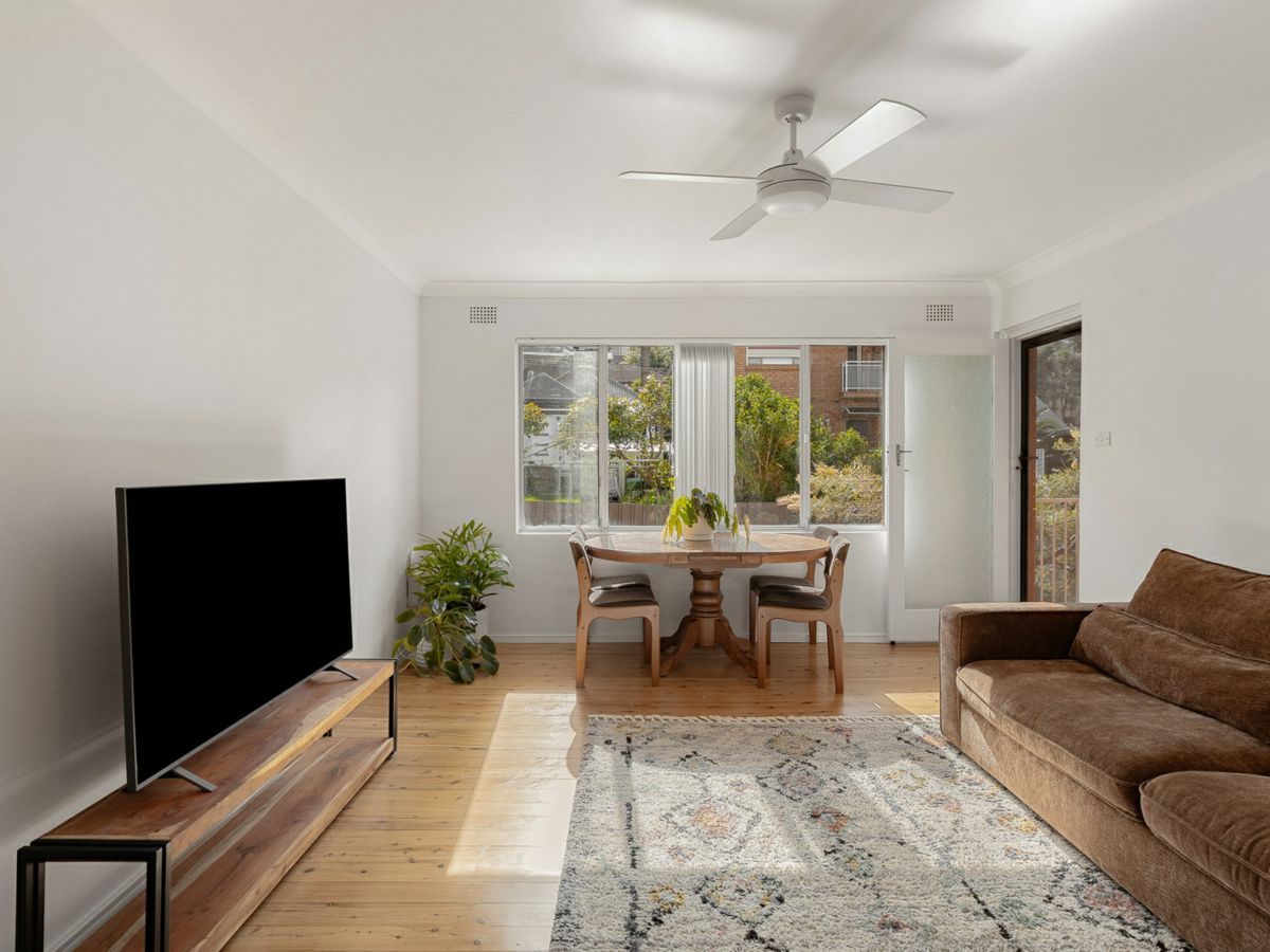 8/45 Church Street, Wollongong - image 3