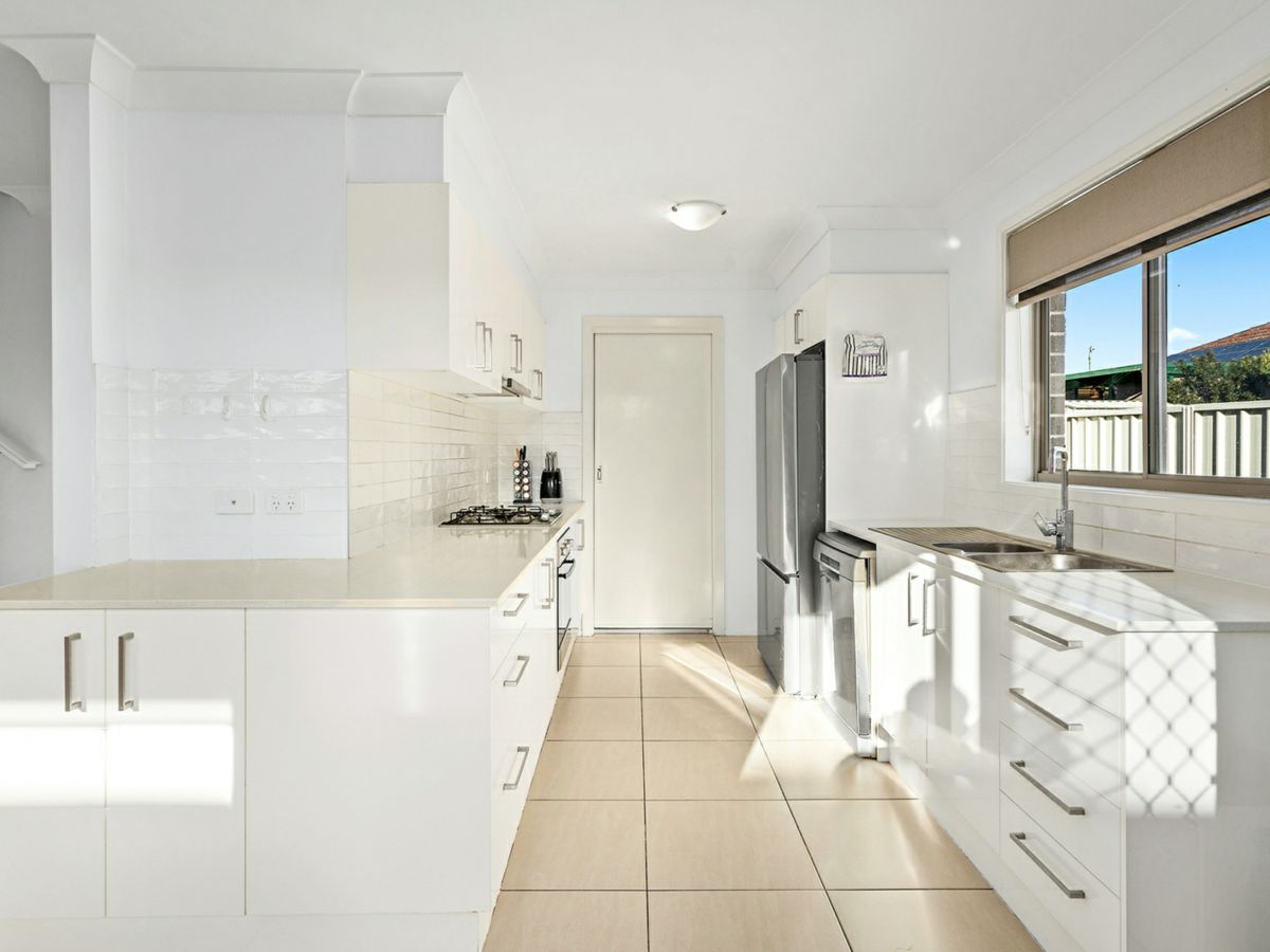 5/145 Princes Highway, Dapto - image 2