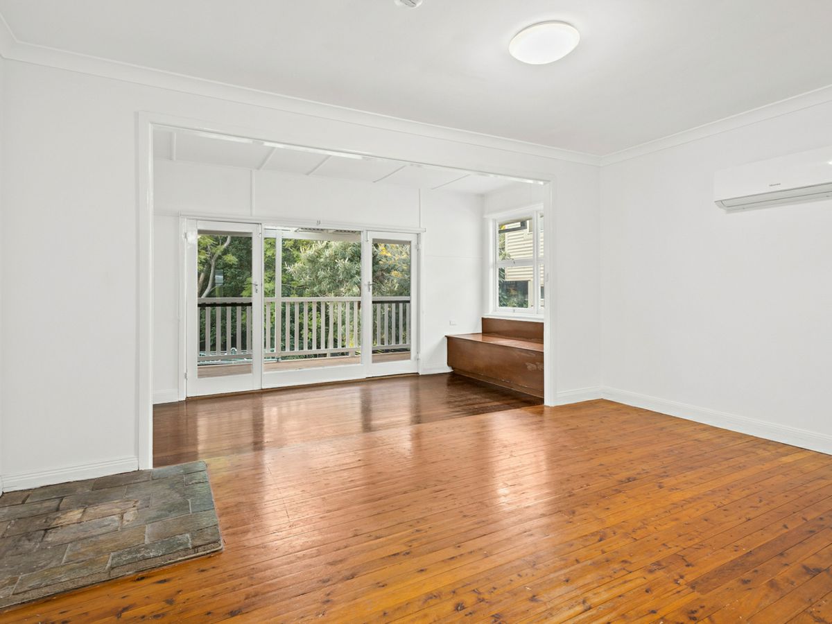 11 Cudgee Cres, Mount Kembla - image 3