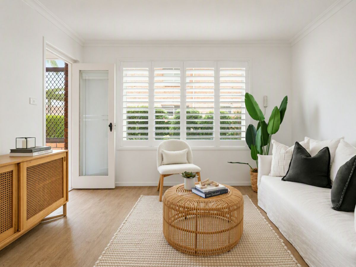1/99 Corrimal Street, Wollongong - image 1