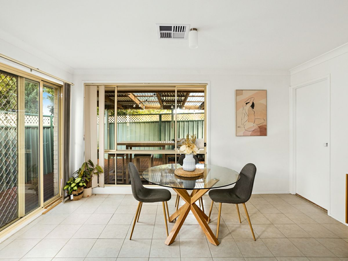 72 Sunnybank Crescent, Horsley - image 3