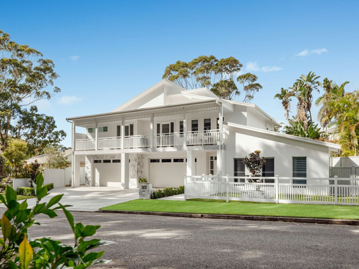 20 Hilltop Street, Bateau Bay - image 1