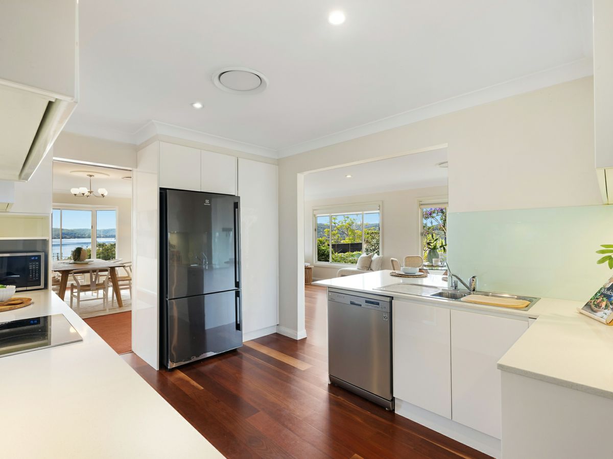 3 Anwen Close, Saratoga - image 2