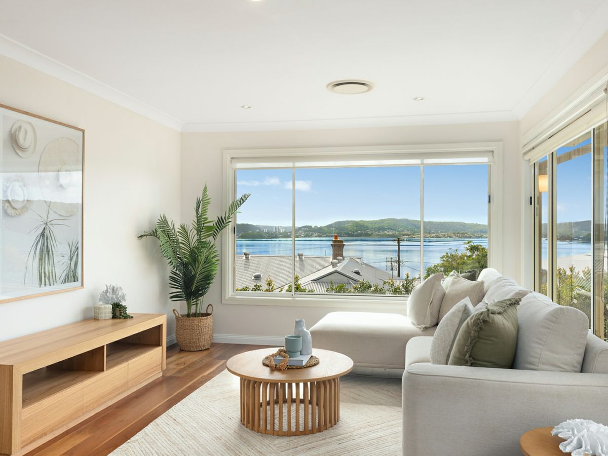 3 Anwen Close, Saratoga - image 3
