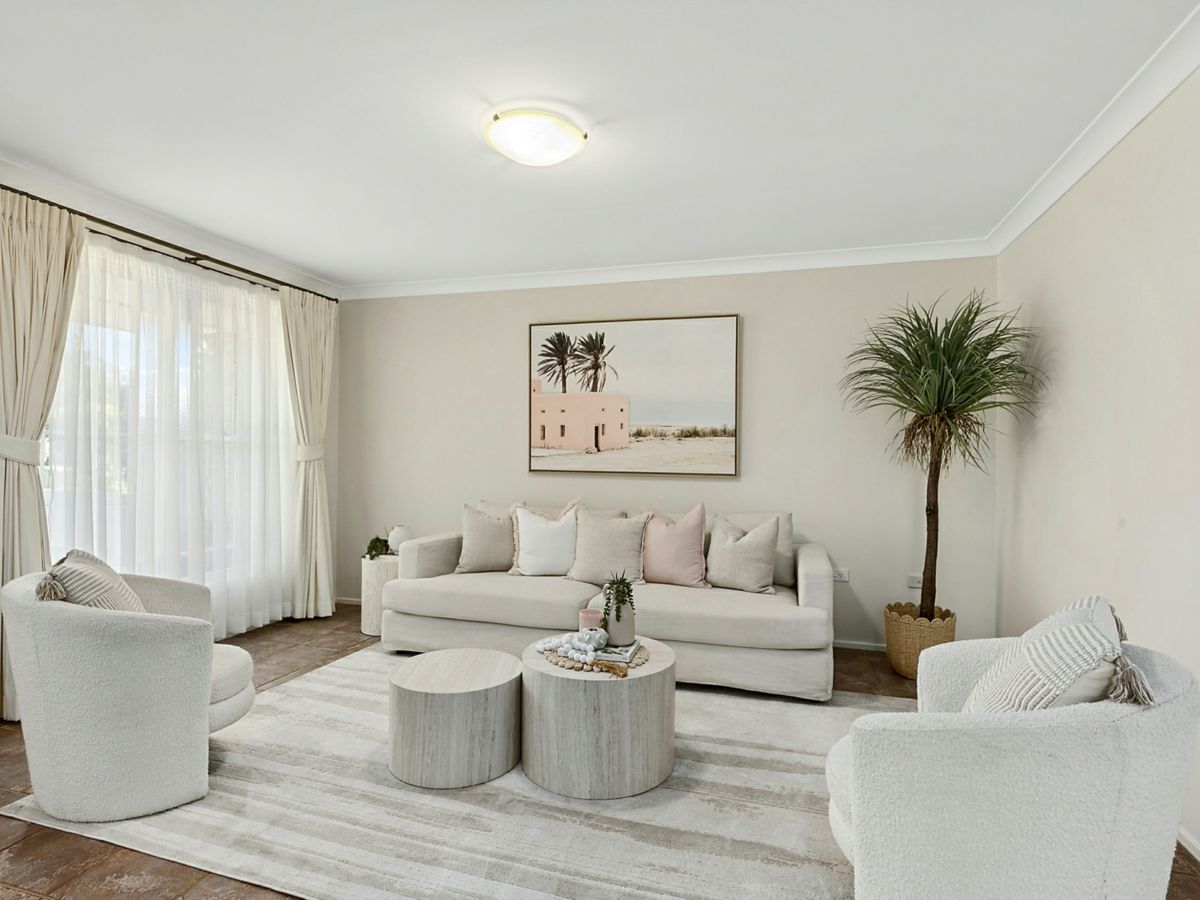 24 Rembrae Drive, Green Point - image 2