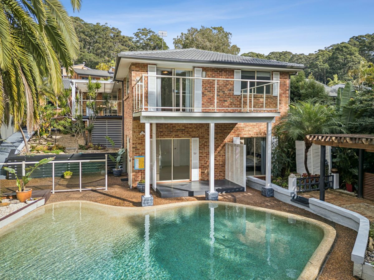 19 Golden Grove Circuit, Terrigal - image 1