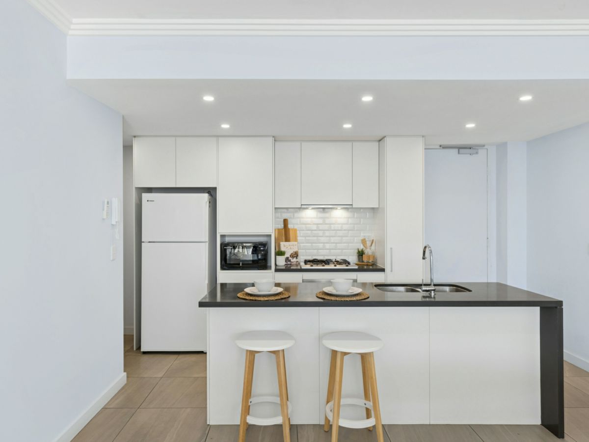 22/7 Campbell Crescent, Terrigal - image 3