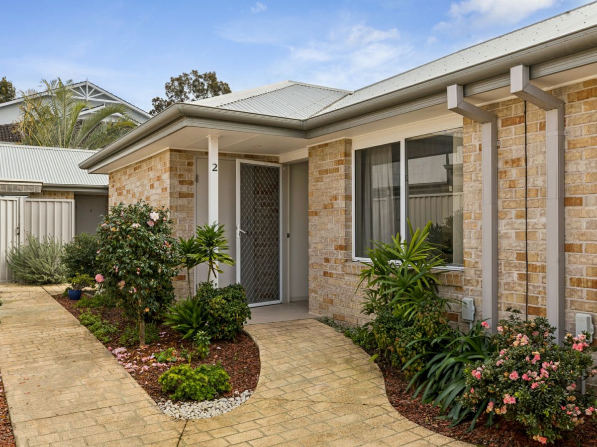 2/16 Davistown Road, Davistown - image 1