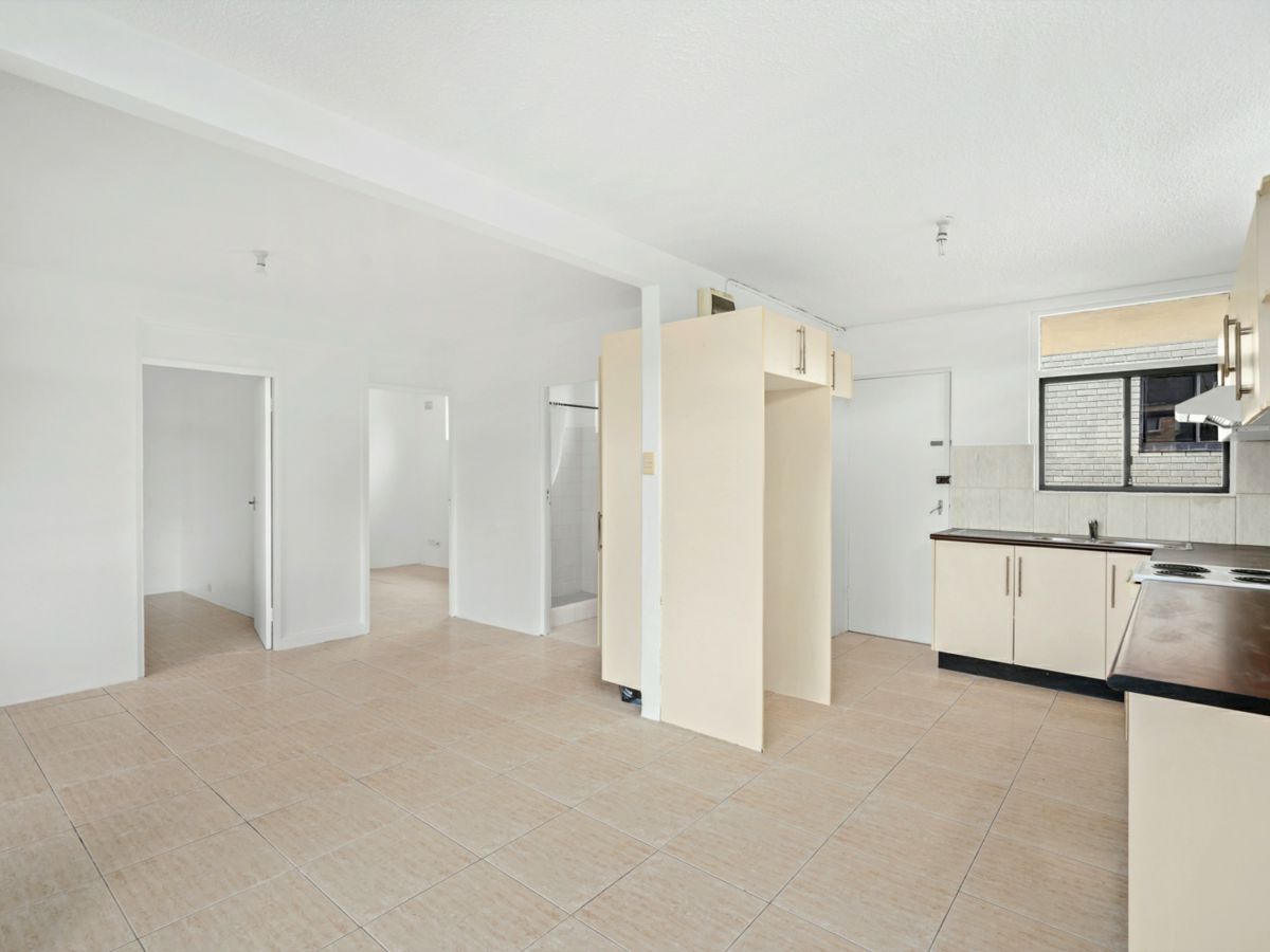 5/220 Terrigal Drive, Terrigal - image 2