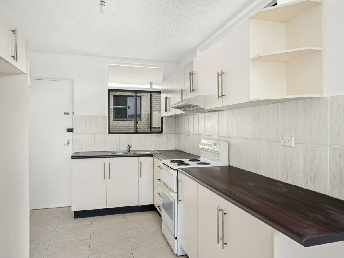5/220 Terrigal Drive, Terrigal - image 3