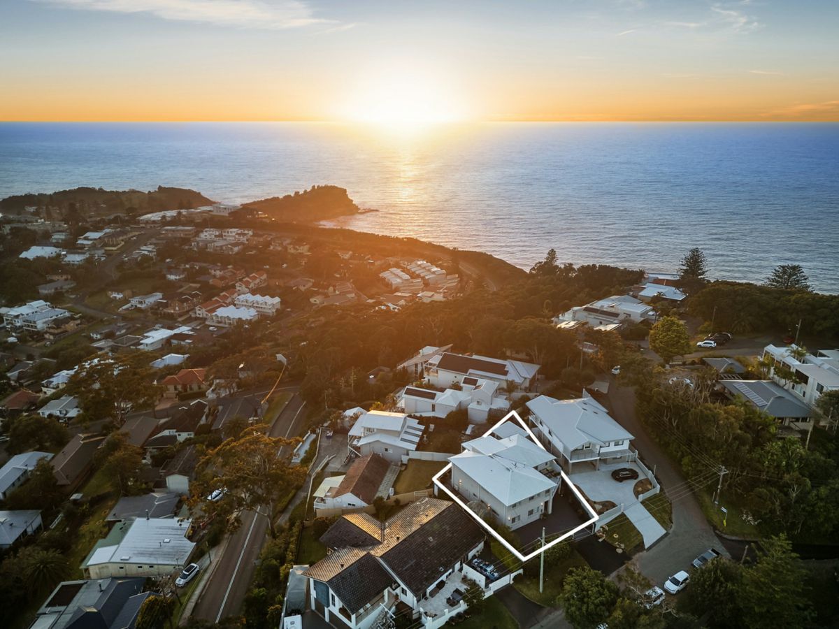 60 Coast Road, North Avoca - image 2