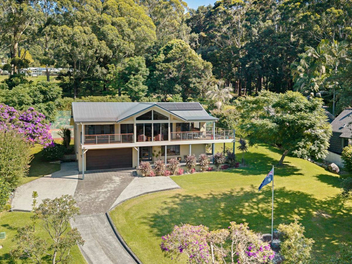 76 Lachlan Street, Thirroul - image 1
