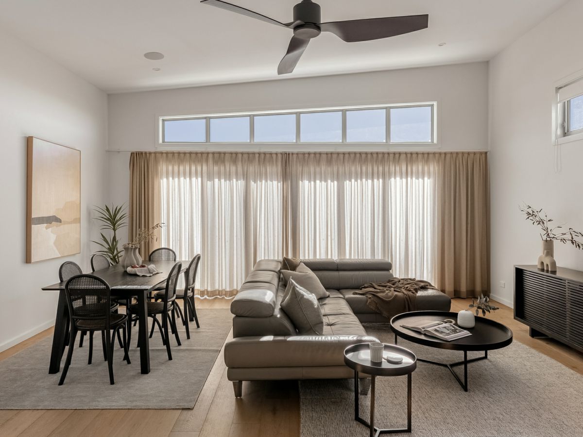 8 Air Avenue, Bulli - image 2