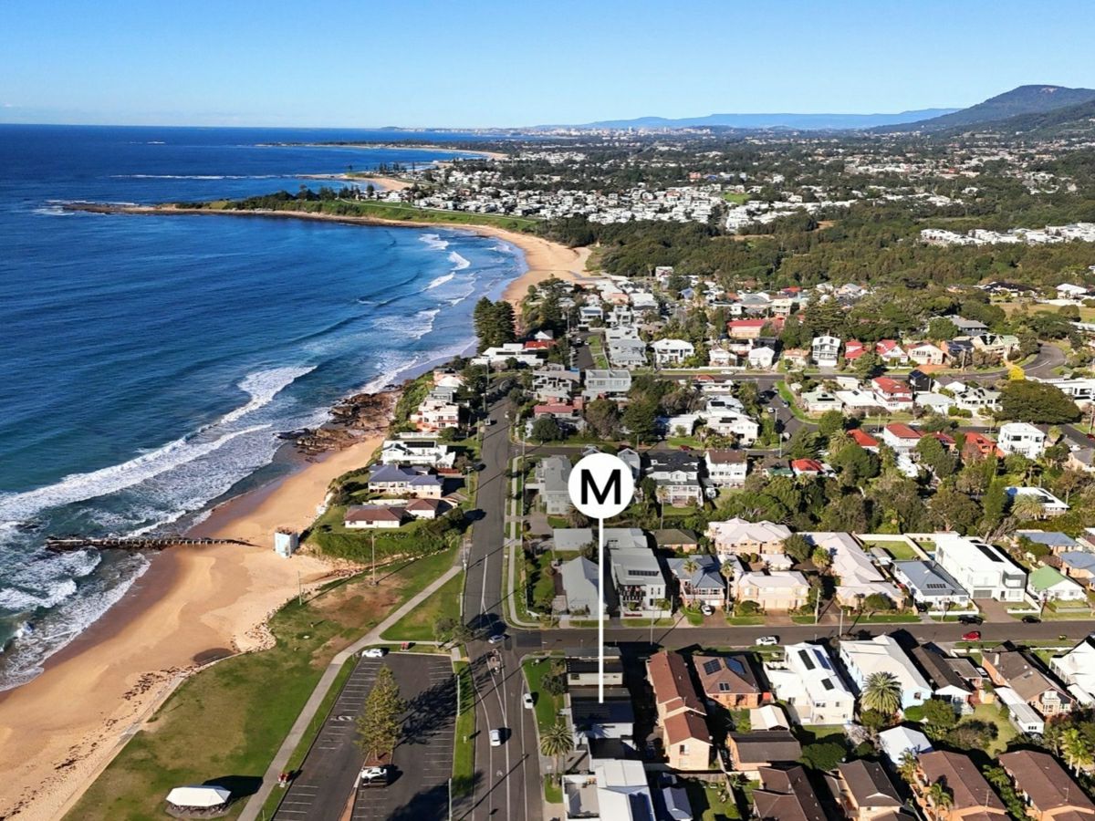16 Cliff Parade, Thirroul - image 1