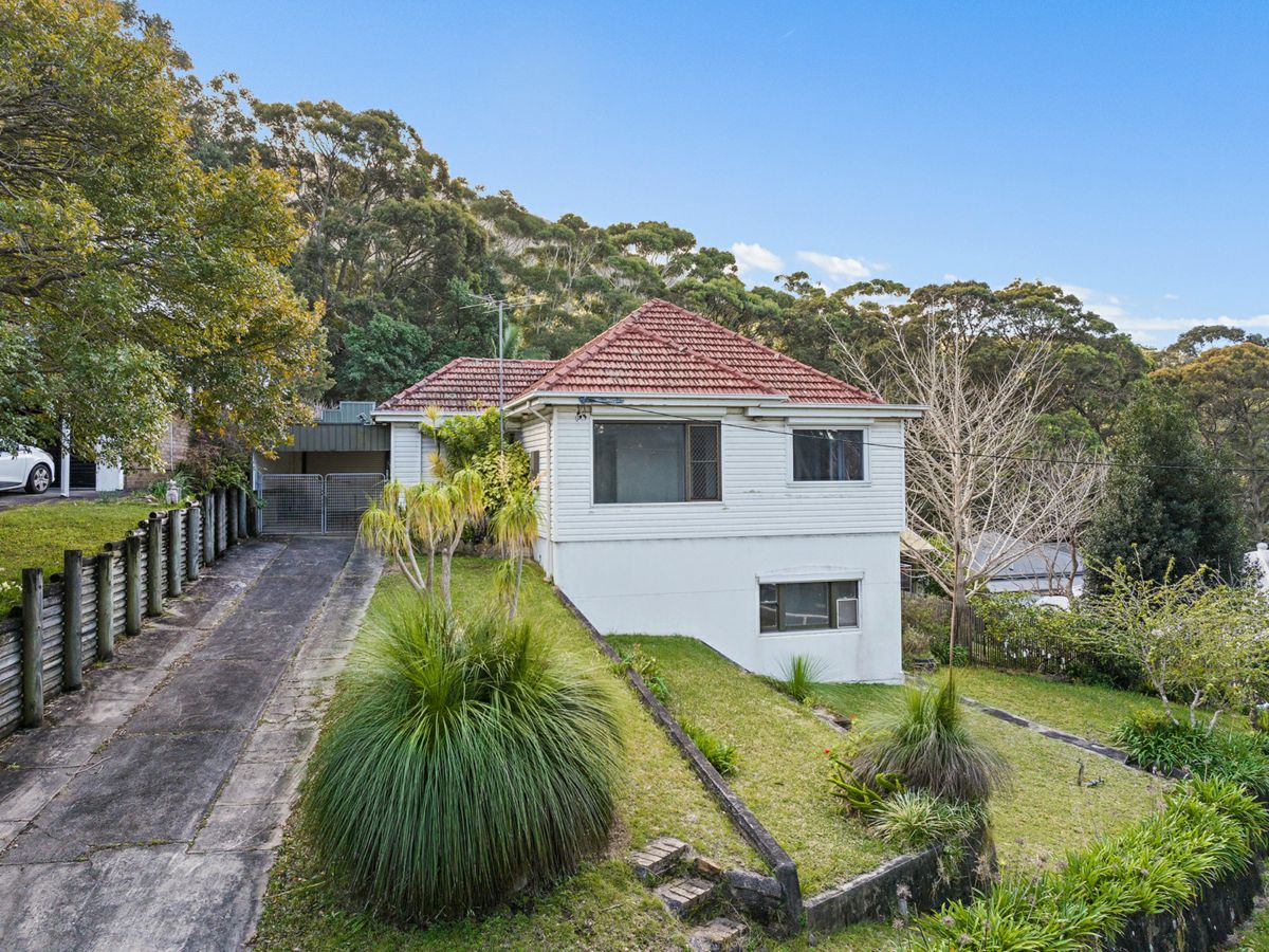 2 Hill Street, Austinmer - image 1