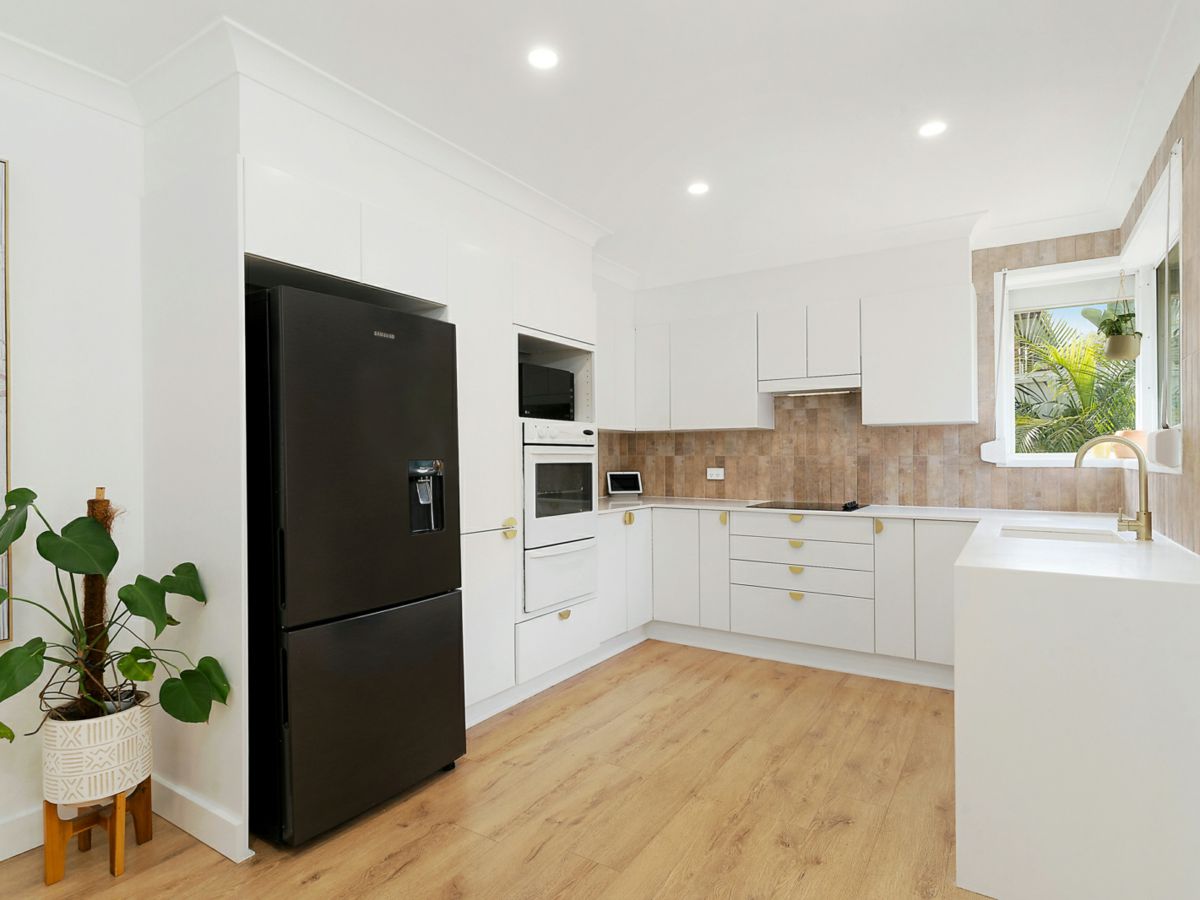 2/57 Karimbla Road, Miranda - image 1