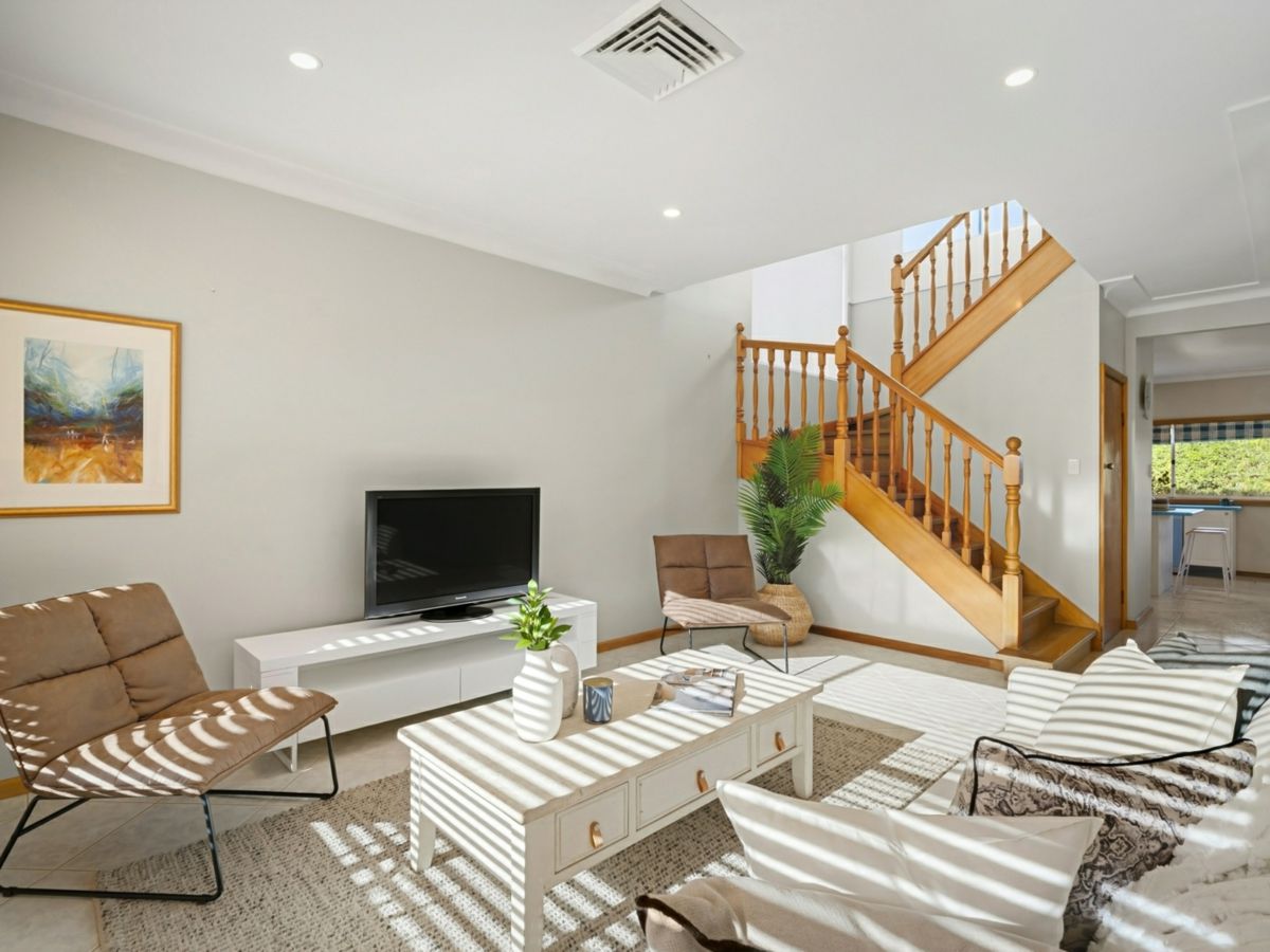 101 Lorraine Street, Peakhurst Heights - image 3
