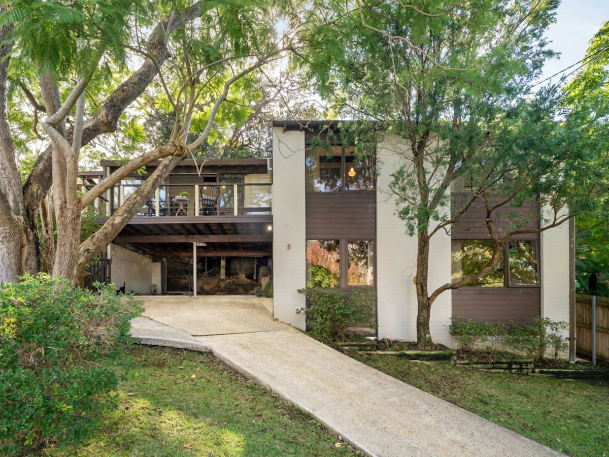 6 Margaret Crescent, Lugarno - image 1